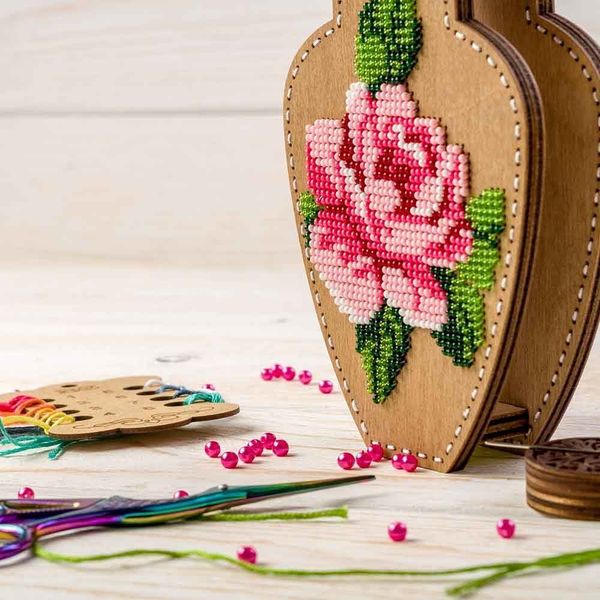 Bead embroidery kit on wood FLK-350