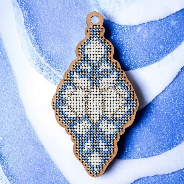 Bead embroidery kit on wood FLK-563