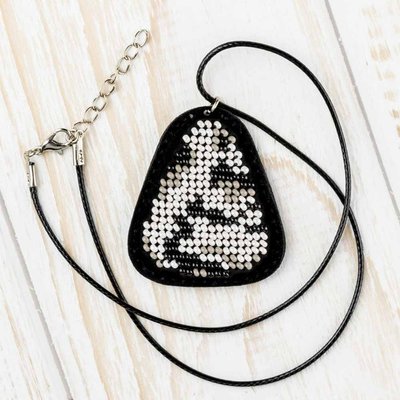Bead embroidery kit on artificial leather Pendant FLBB-084