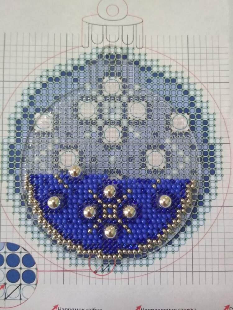 Bead embroidery kit on a plastic base FLPL-052